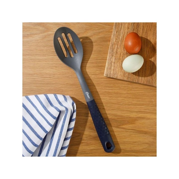 OSTER CUCHARA NYLON RANURADA. 145395.01