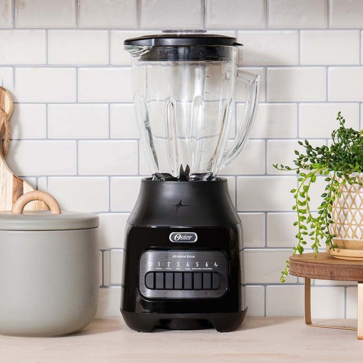 OSTER LICUAD 6V VASO VI 1.5L BLSTPEG-BPB